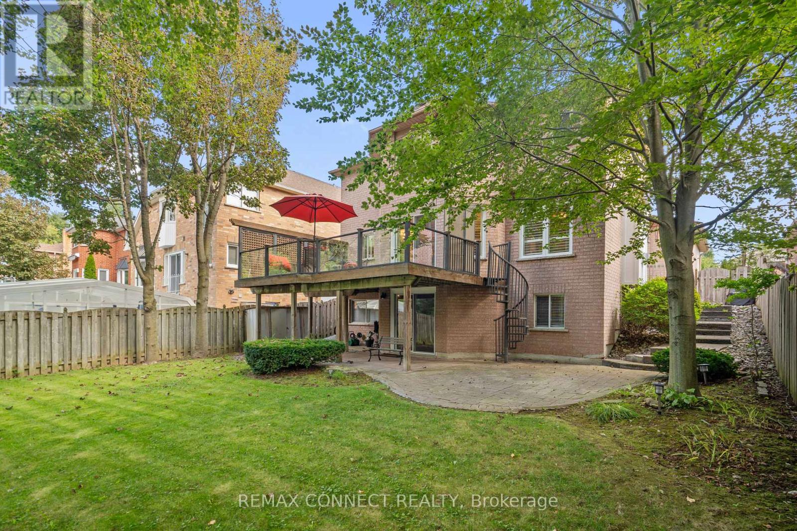 11 MCNEILAGE COURT, Ajax (Central West) — photo 5