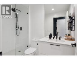 142 545 E 2nd Street, North Vancouver, BC V7L1E1 Photo 10