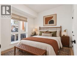 142 545 E 2nd Street, North Vancouver, BC V7L1E1 Photo 11