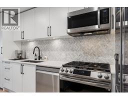 142 545 E 2nd Street, North Vancouver, BC V7L1E1 Photo 6