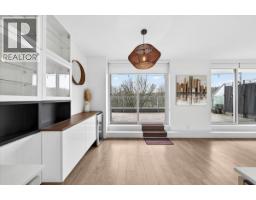 610 680 Seylynn Crescent, North Vancouver, BC V7J0B5 Photo 11