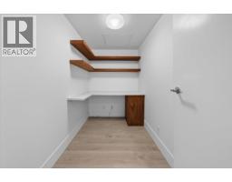 610 680 Seylynn Crescent, North Vancouver, BC V7J0B5 Photo 25