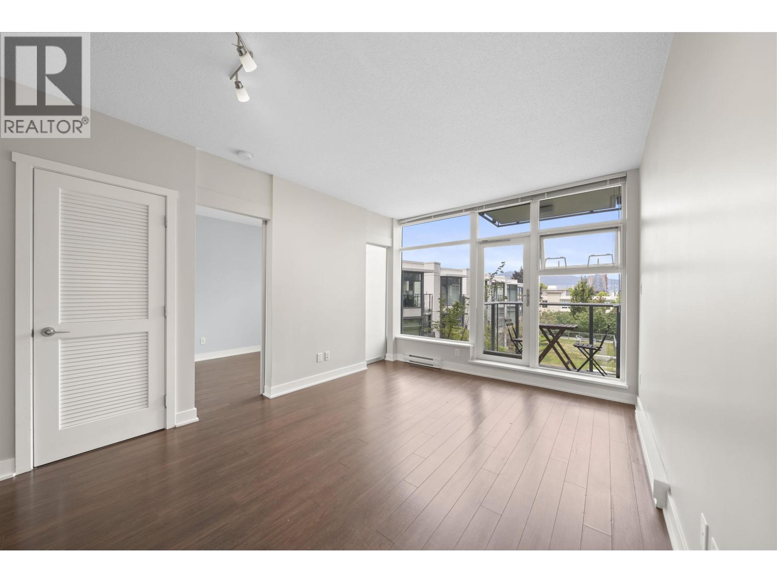 342 1777 W 7TH AVENUE, Vancouver - Image 1