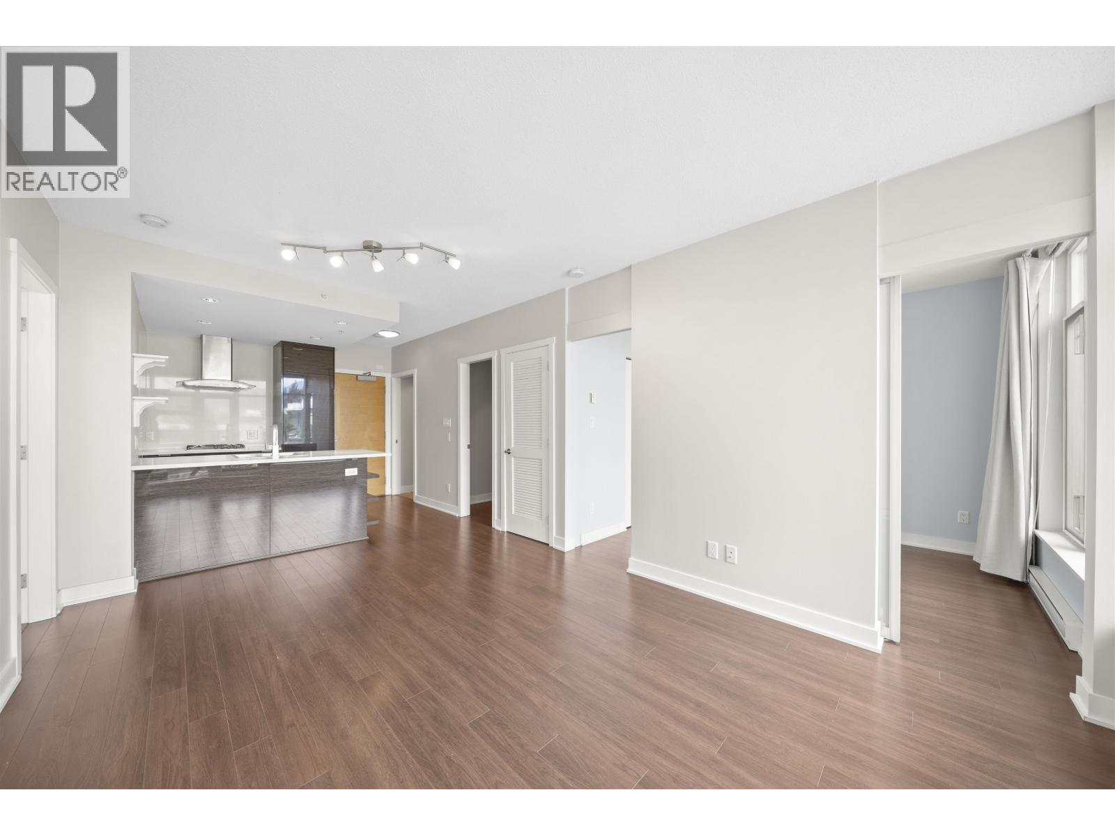 342 1777 W 7TH AVENUE, Vancouver - Image 1