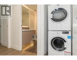 2025 Curling Road, North Vancouver, BC V7P3B4 Photo 17