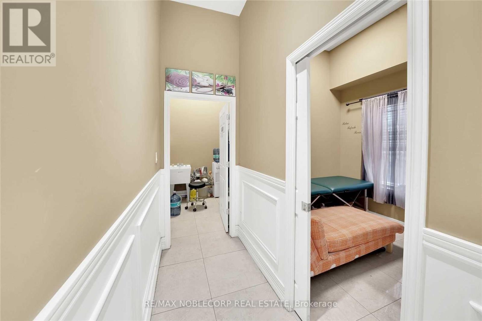 5&6 - 10501 WESTON ROAD, Vaughan (Vellore Village) — photo 12