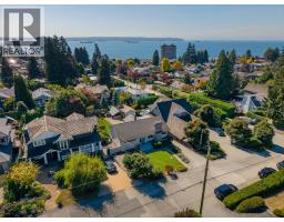 2288 Kings Avenue, West Vancouver, BC V7V2C2 Photo 21