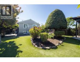 424 W Queens Road, North Vancouver, BC V7N2K7 Photo 12