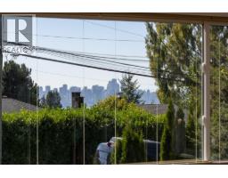 424 W Queens Road, North Vancouver, BC V7N2K7 Photo 17