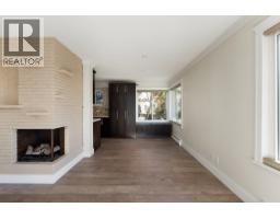 424 W Queens Road, North Vancouver, BC V7N2K7 Photo 22