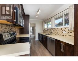 424 W Queens Road, North Vancouver, BC V7N2K7 Photo 24