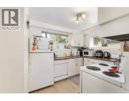 424 W Queens Road, North Vancouver, BC V7N2K7 Photo 31