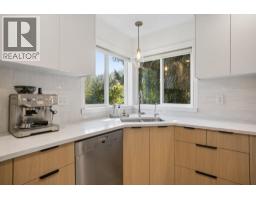 965 Village Drive, Bowen Island, BC V0N1G1 Photo 15