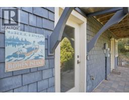 965 Village Drive, Bowen Island, BC V0N1G1 Photo 36
