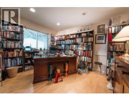 1205 St Andrews Road, Gibsons, BC V0N1V1 Photo 18