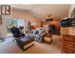 1205 St Andrews Road, Gibsons, BC V0N1V1 Photo 33