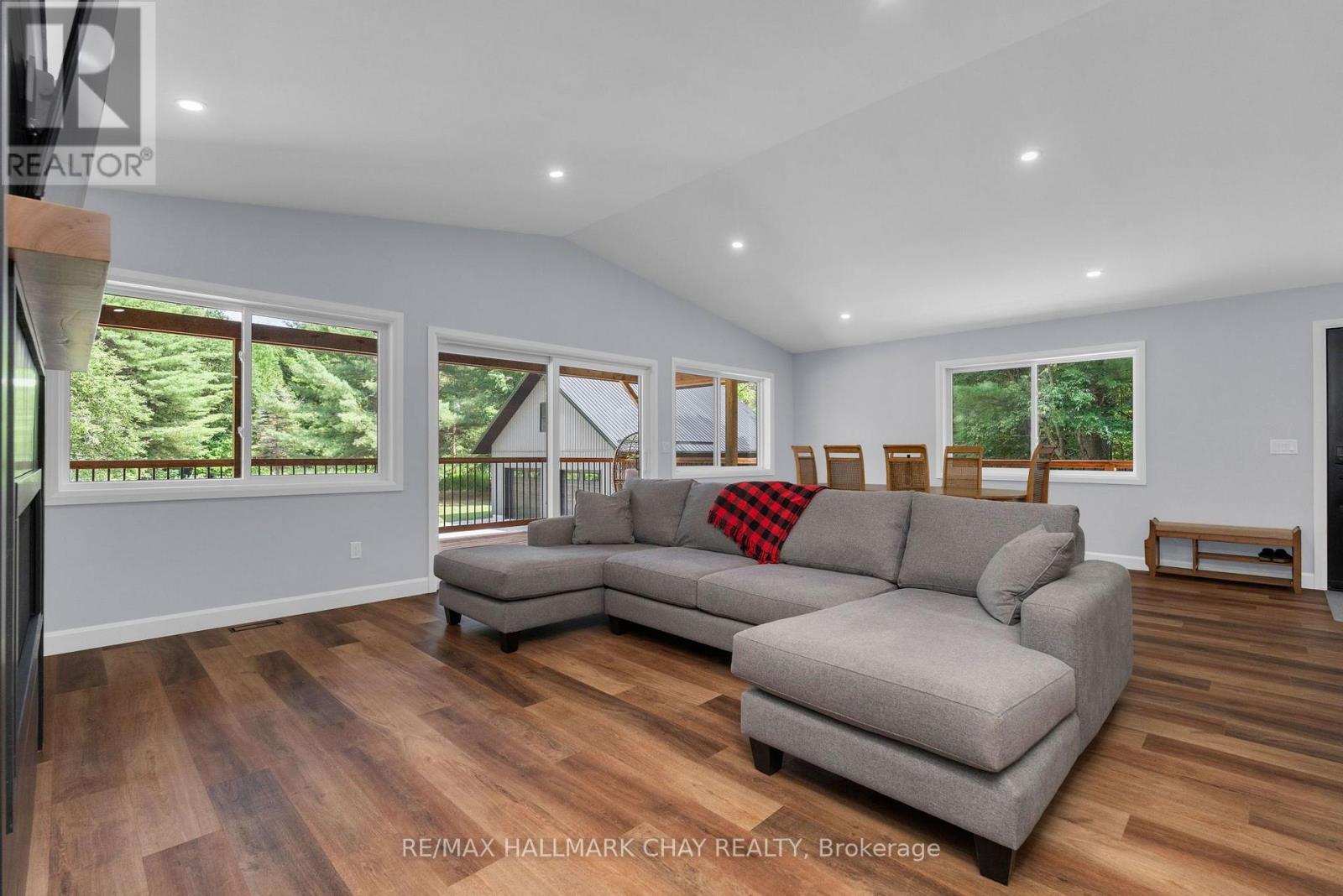 780 MARSHALL ROAD, Tiny — photo 8