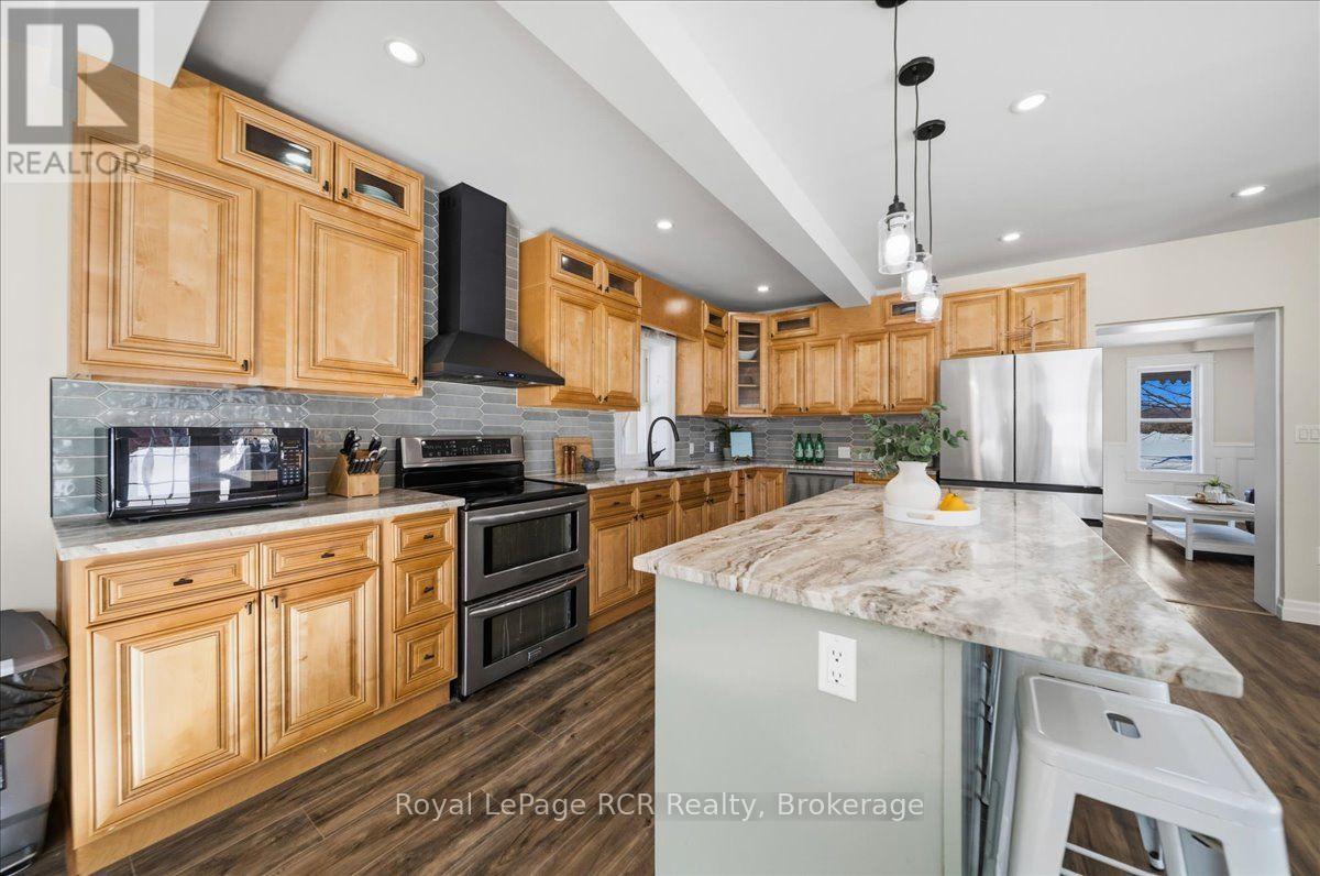 392010 GREY ROAD 109 - Image 16