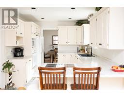12 Lakeview Place thumbnail 10