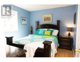 12 Lakeview Place thumbnail 20
