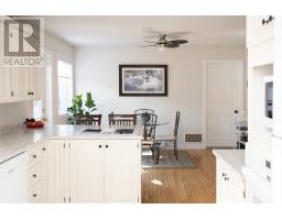 12 Lakeview Place thumbnail 6