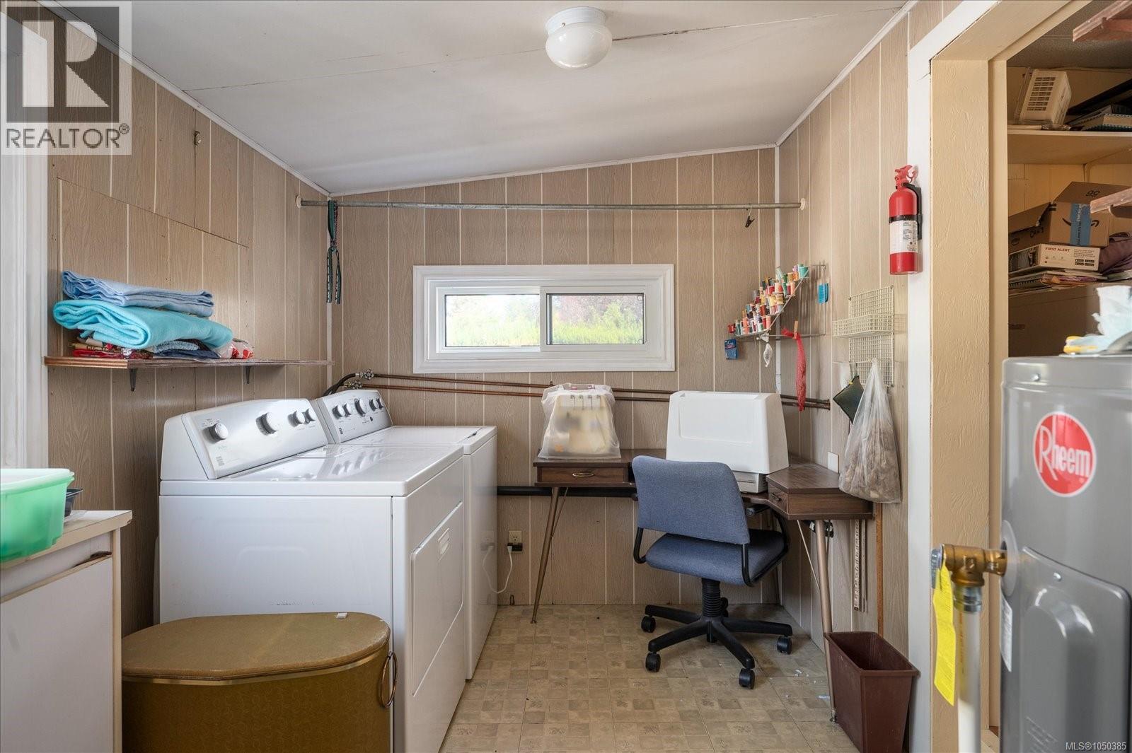 2357 Barclay St - 19