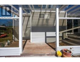 Entrance - 2357 Barclay St, Nanaimo, BC V9T6H9 Photo 10