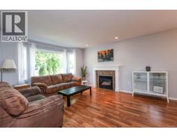 Laundry room - 2233 Bolt Ave, Comox, BC V9M3Y2 Photo 6