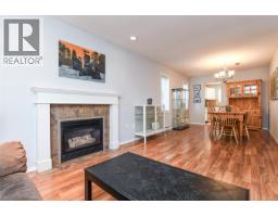 Family room - 2233 Bolt Ave, Comox, BC V9M3Y2 Photo 7