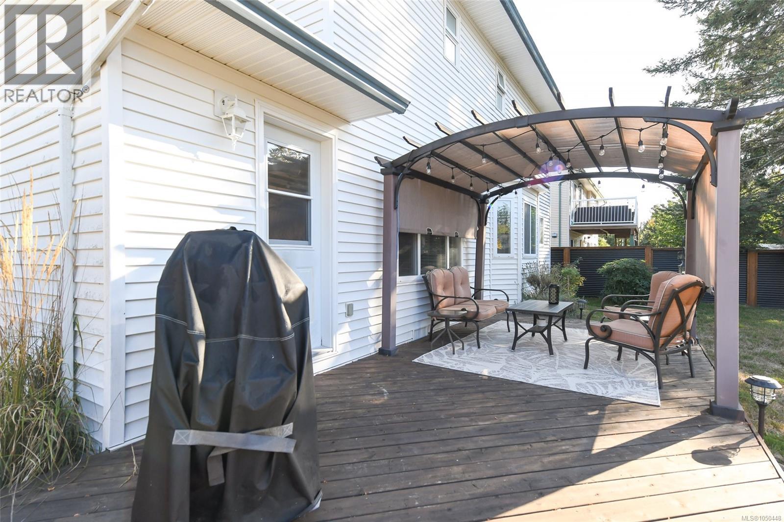 2233 Bolt Ave - Image 38