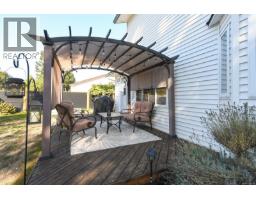 2233 Bolt Ave, Comox, BC V9M3Y2 Photo 35