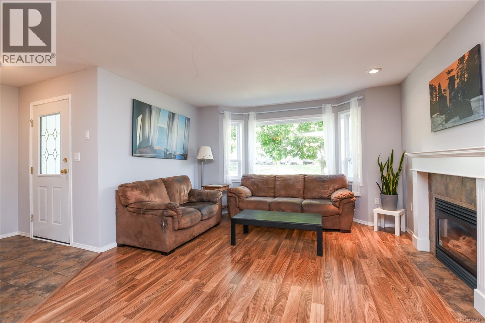 2233 Bolt Ave - Image 4