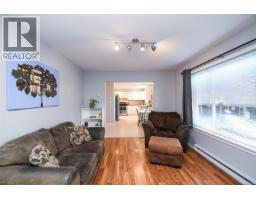 2233 Bolt Ave, Comox, BC V9M3Y2 Photo 19
