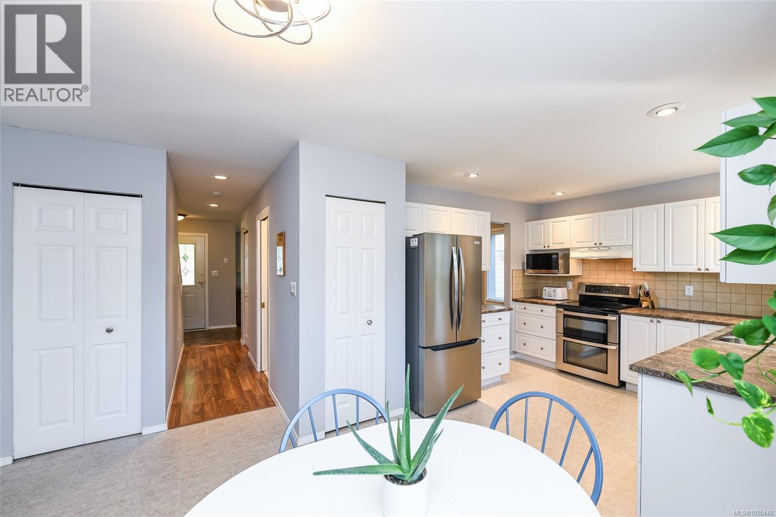 2233 Bolt Ave - Image 16