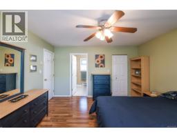 2233 Bolt Ave, Comox, BC V9M3Y2 Photo 24
