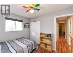 2233 Bolt Ave, Comox, BC V9M3Y2 Photo 26