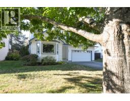 2233 Bolt Ave, Comox, BC V9M3Y2 Photo 47