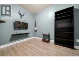 109 801 Roderick Avenue, Coquitlam, BC V3K1P7 Photo 17