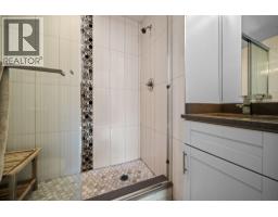 109 801 Roderick Avenue, Coquitlam, BC V3K1P7 Photo 12