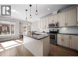 109 801 Roderick Avenue, Coquitlam, BC V3K1P7 Photo 7