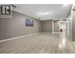 101 1180 Falcon Drive, Coquitlam, BC V3E2K5 Photo 23