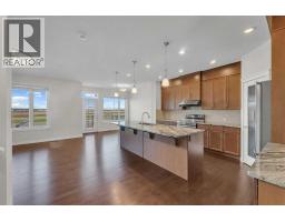 5pc Bathroom - 34 Redstone Cove Ne, Calgary, AB T3N0N1 Photo 12
