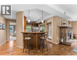 5pc Ensuite bath - 2780 Auburn Road Unit# 203, West Kelowna, BC V4T4C2 Photo 8