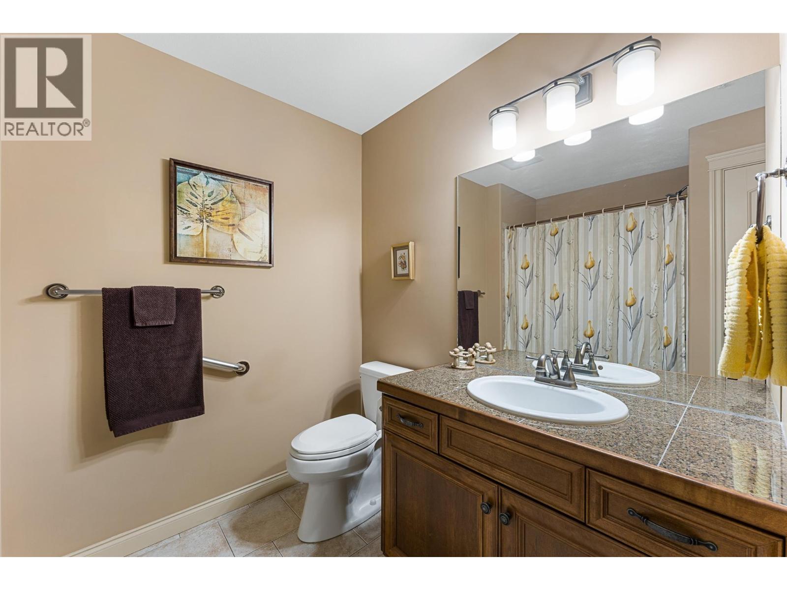 203 2780 Auburn Road, West Kelowna