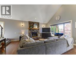 Family room - 10320 Teresa Road, Lake Country, BC V4V2N6 Photo 10