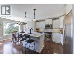 2pc Bathroom - 10320 Teresa Road, Lake Country, BC V4V2N6 Photo 15