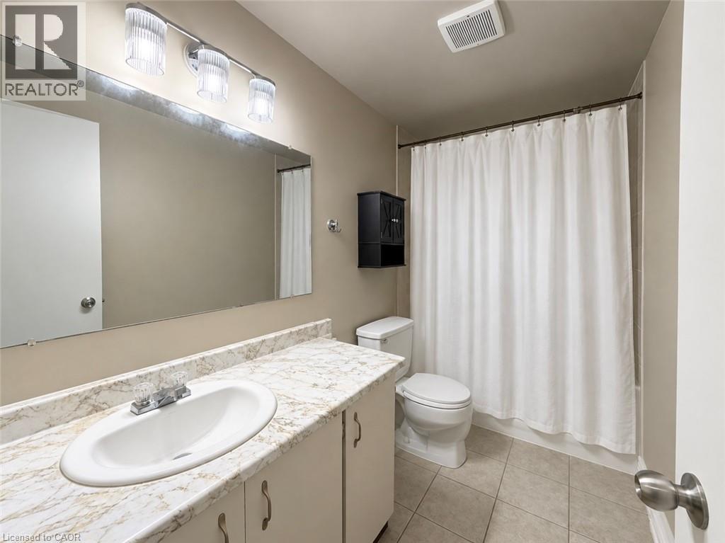 66 SUMMERCREST Drive Unit# 18, Hamilton — photo 11