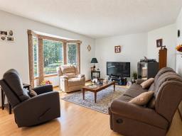 10 Pth #83 Hwy Highway, Benito, MB R0L0C0 Photo 13
