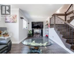 21528 Donovan Avenue, Maple Ridge, BC V2X3A1 Photo 10