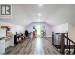 21528 Donovan Avenue, Maple Ridge, BC V2X3A1 Photo 24